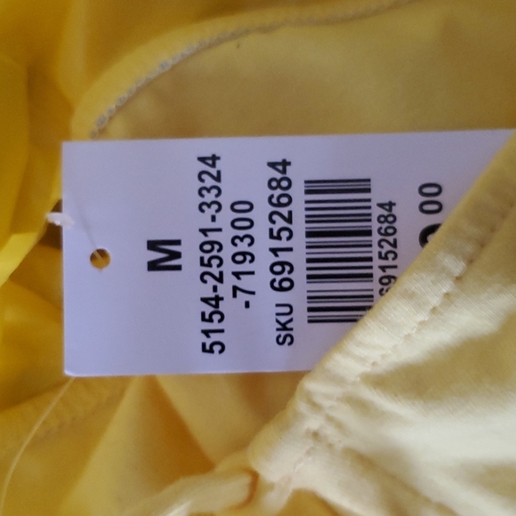 NWT FOREVER XXI YELLOW TUBE/ CROP TOP ( SIZE M) - Picture 4 of 4